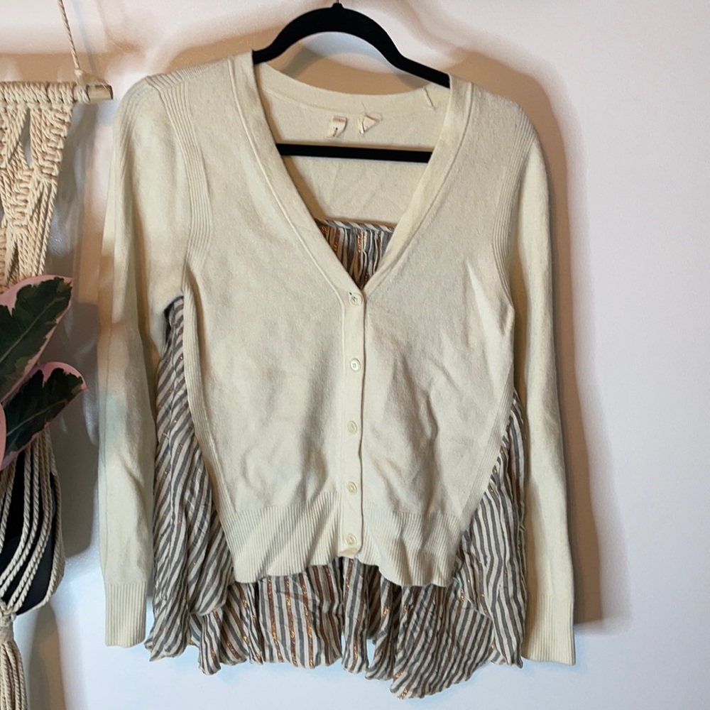Unique Anthropologie MOTH cardigan with lovely striped and metallic back Ruffle